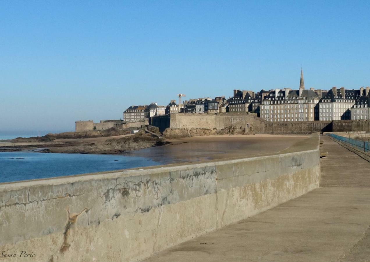 Hotel De La Mer Сен Мало Екстериор снимка